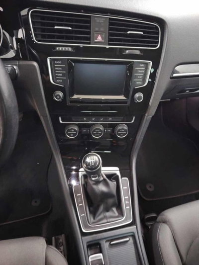 Volkswagen Golf 1.6 TDI 5p. Comfortline BlueMotion Technology (8)