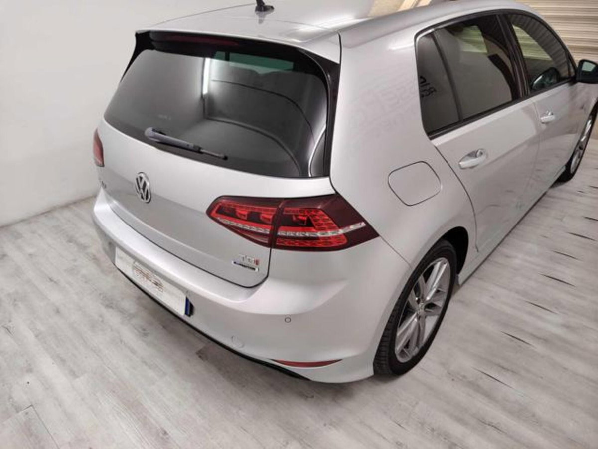 Volkswagen Golf 1.6 TDI 110 CV 5p. Comfortline BlueMotion (3)