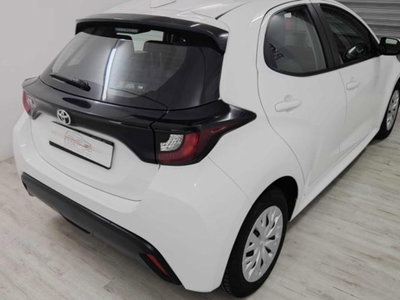 Toyota Yaris 1.0 5 porte Trend (3)