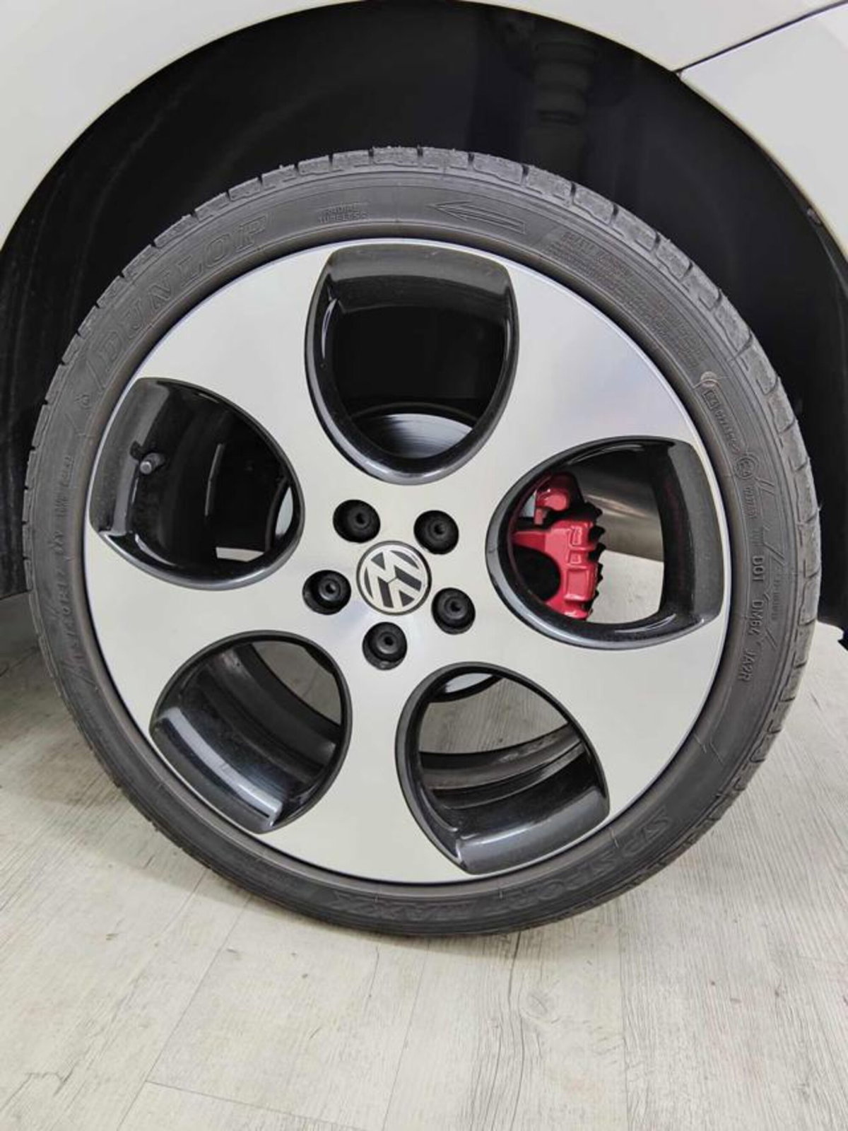 Volkswagen Polo 1.4 TSI DSG 3 porte GTI (7)