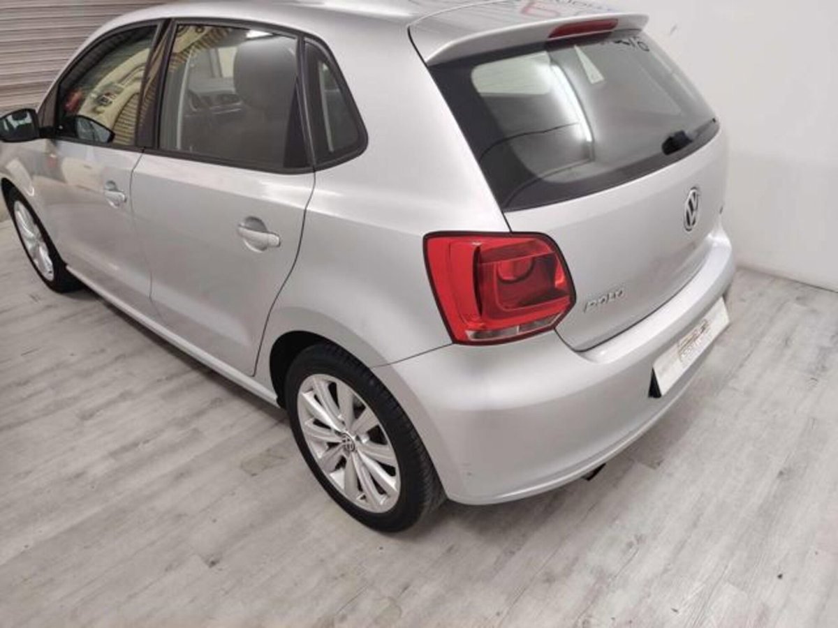 Volkswagen Polo 1.6 TDI 90CV DPF 5 porte Comfortline (4)