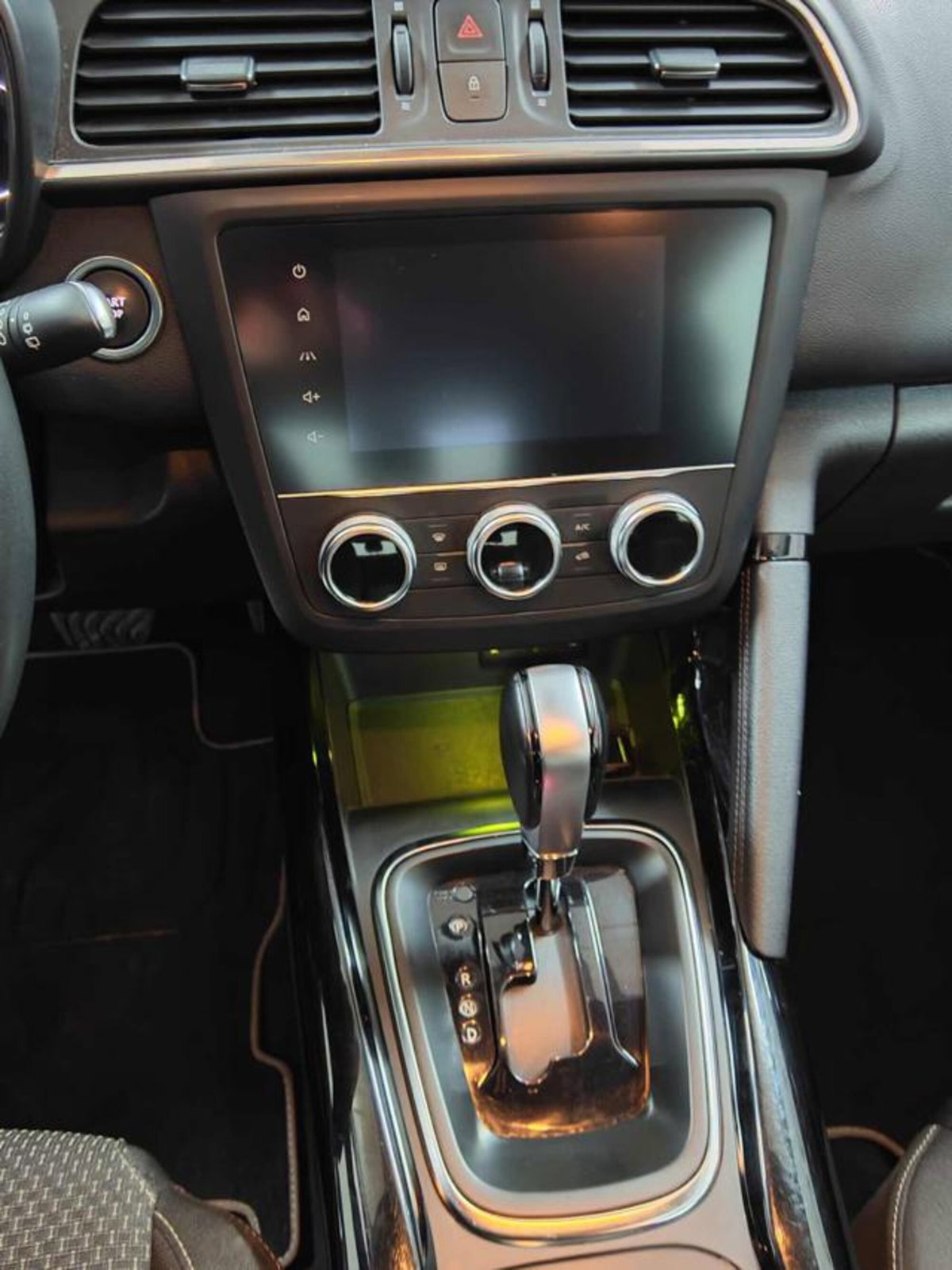 Renault Kadjar dCi 8V 115CV Intens (5)