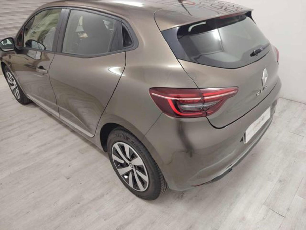 Renault Clio SCe 75 CV 5 porte Zen (3)