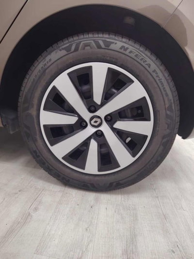 Renault Clio SCe 75 CV 5 porte Zen (8)
