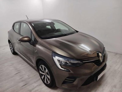 Renault Clio Full Hybrid E-Tech 140 CV 5 porte E-Tech (2)