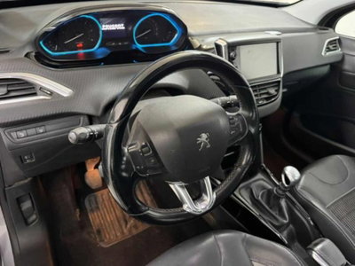 Peugeot 2008 120 S&S Allure (5)
