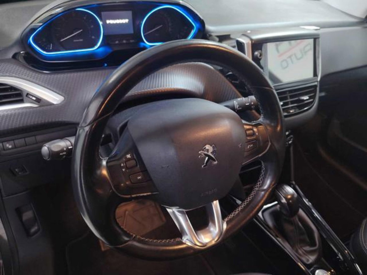 Peugeot 2008 100 S&S Allure (5)