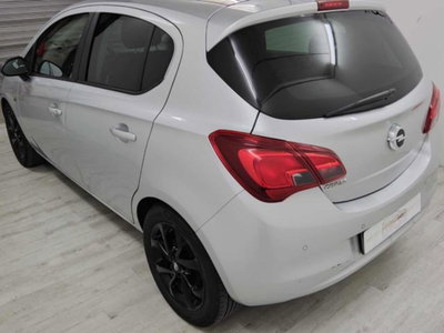 Opel Corsa 1.4 5 porte Advance (4)