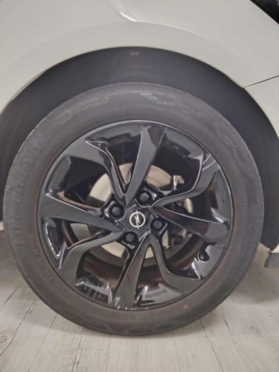 Opel Corsa 1.2 5 porte Black Edition (8)