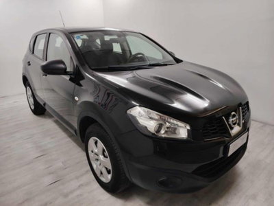 Nissan Qashqai 1.5 dCi DPF Acenta (2)
