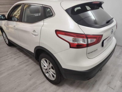 Nissan Qashqai 1.5 dCi Acenta (4)