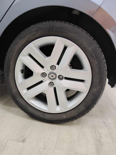 Renault Clio TCe 90 CV 5 porte Life (8)