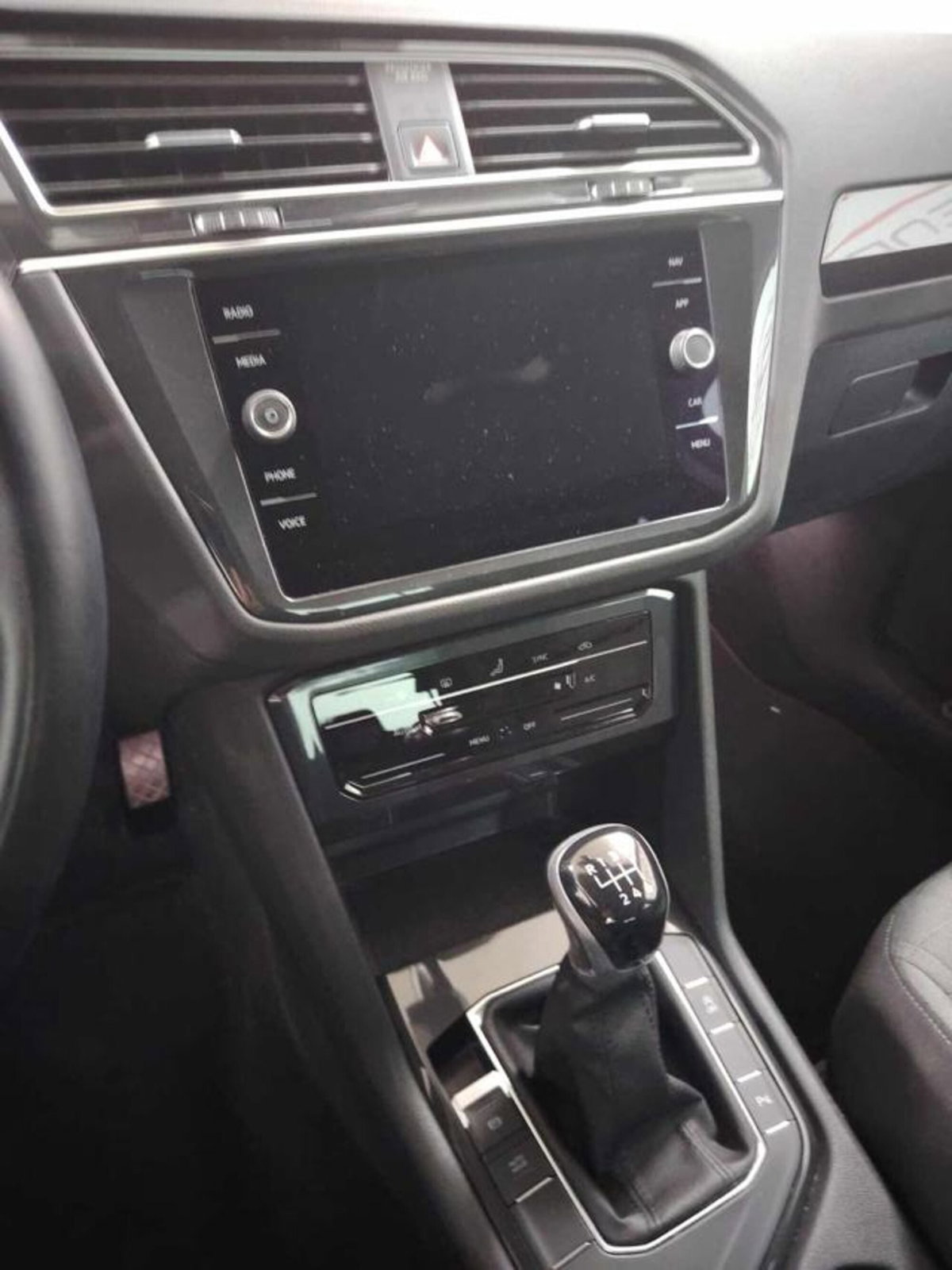 Volkswagen Tiguan 1.5 TSI ACT Life (8)
