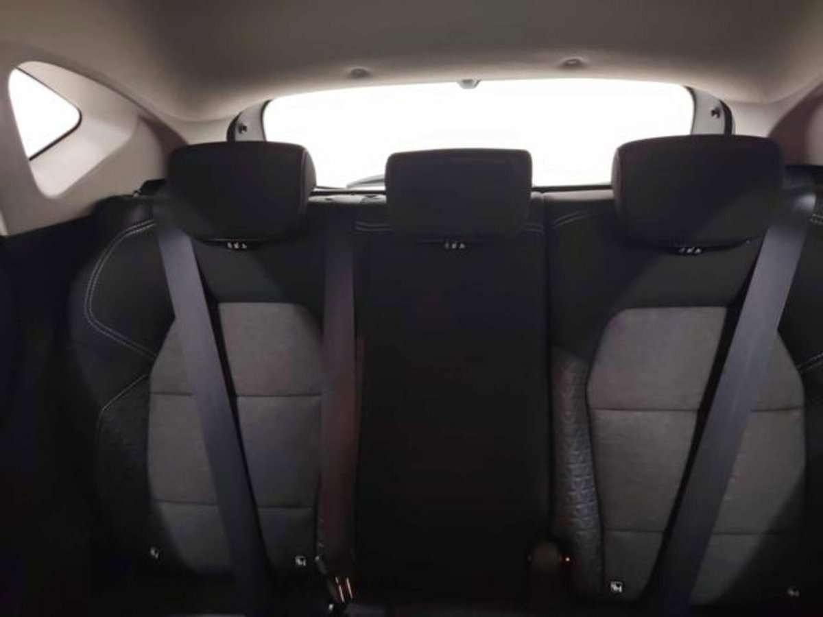 Renault Captur TCe 90 CV Equilibre (6)