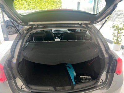 Alfa Romeo Giulietta 1.6 JTDm-2 Distinctive (15)