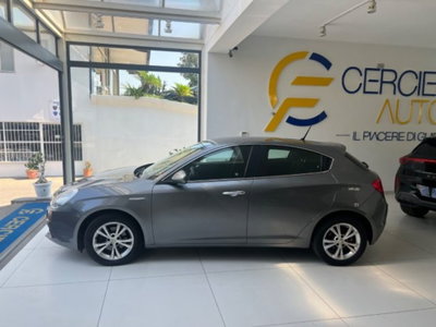 Alfa Romeo Giulietta 1.6 JTDm-2 Distinctive (3)