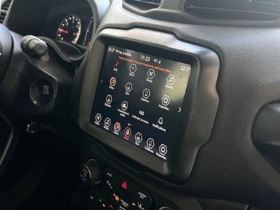 Jeep Renegade 1.6 Mjt 130 CV Limited (15)