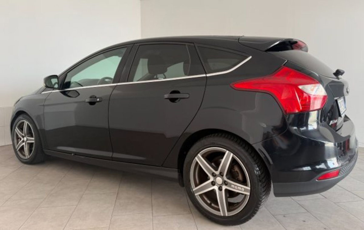 Ford Focus 1.0 EcoBoost 125 CV 5p. Active (9)