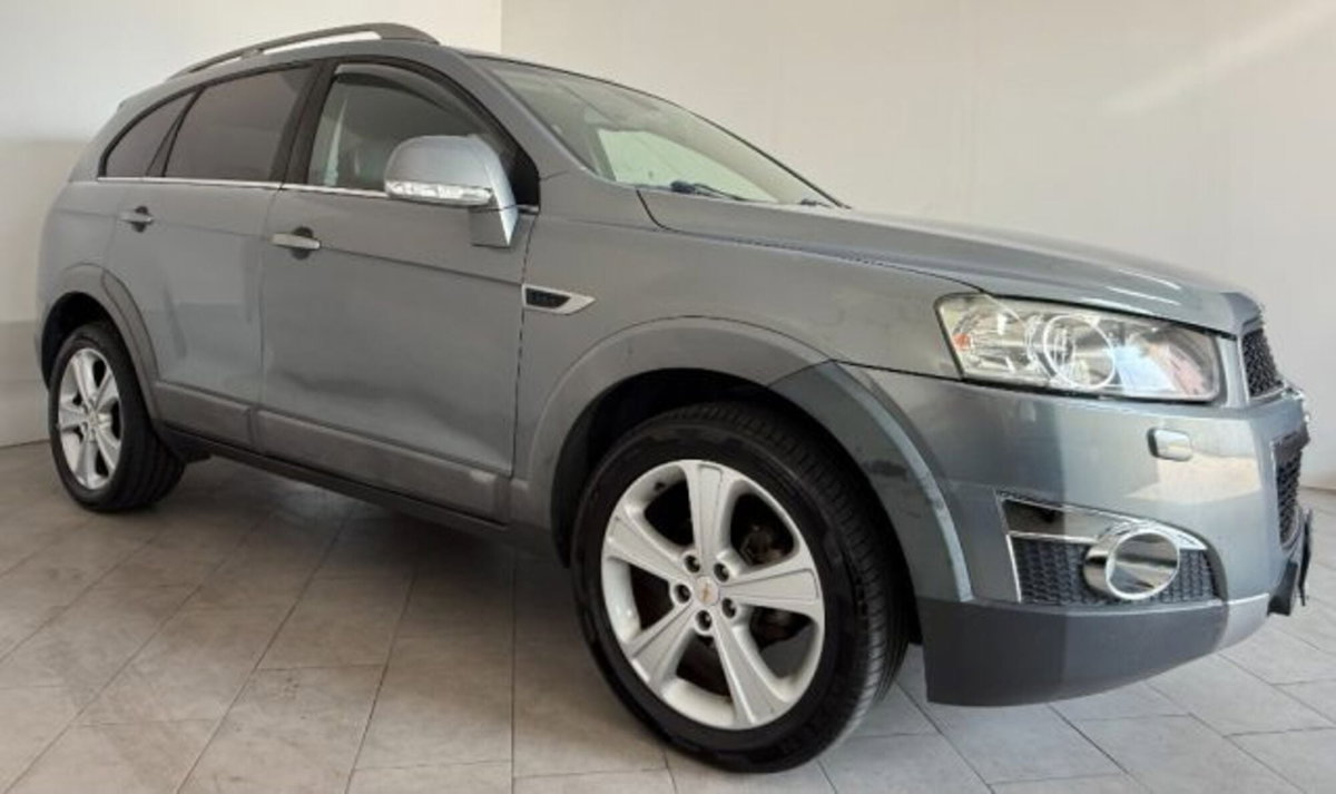 Chevrolet Captiva 2.2 VCDi 184CV aut. 4WD LTZ (3)