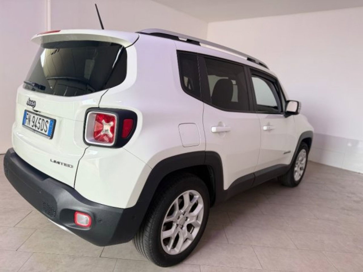 Jeep Renegade 1.6 Mjt DDCT 120 CV Limited (11)