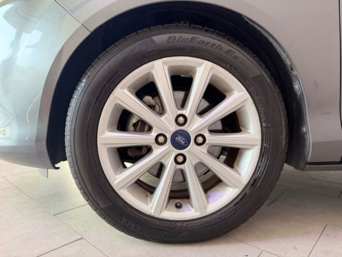 Ford B-Max B-Max 1.5 TDCi 75 CV Plus (15)