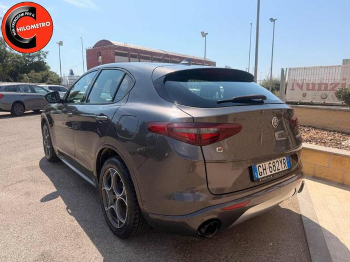 Alfa Romeo Stelvio Stelvio 2.2 Turbodiesel 210 CV AT8 Q4 Ti (14)
