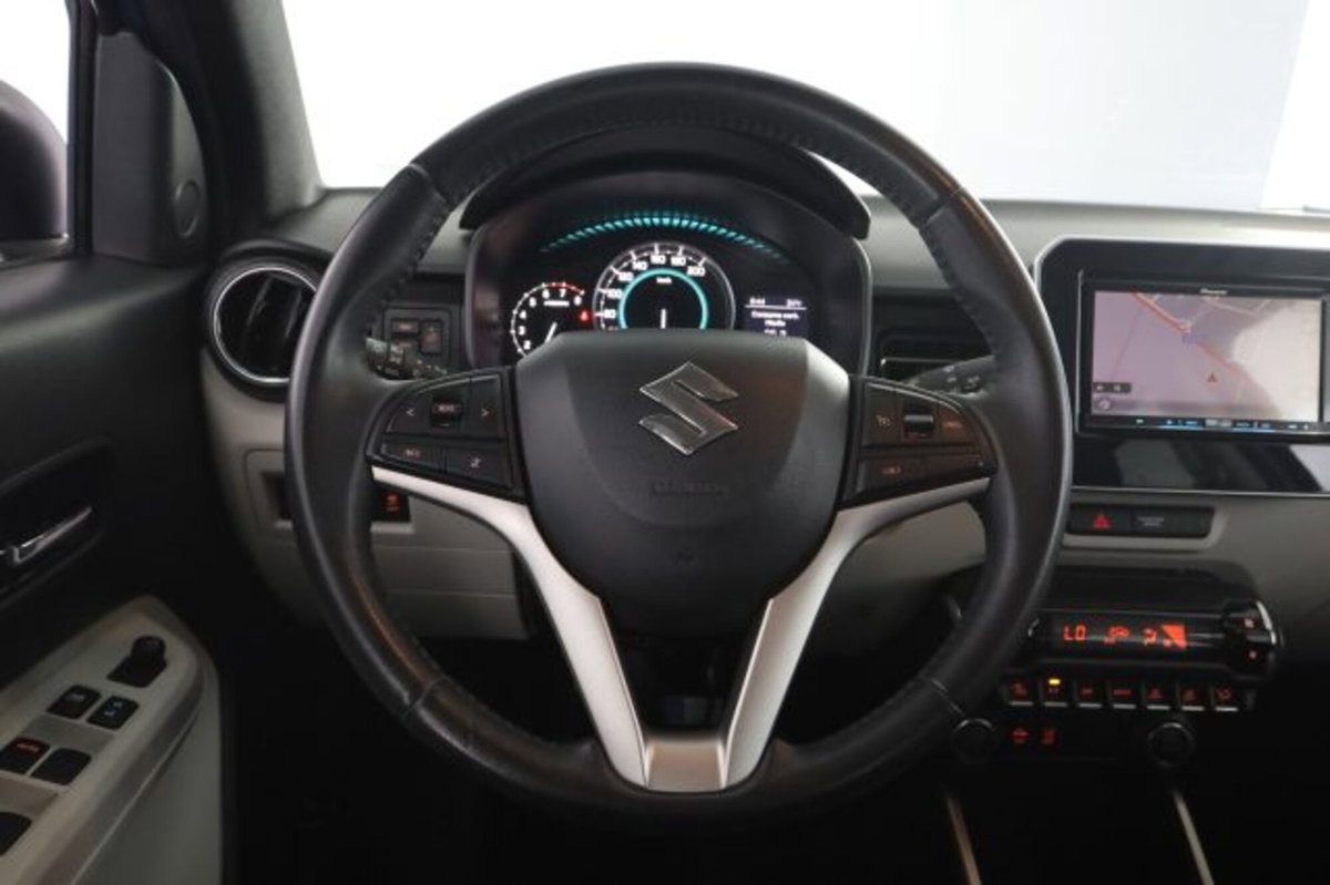 Suzuki Ignis 1.2 Dualjet iTop AGS (5)
