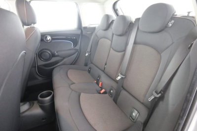 MINI Mini 1.5 Cooper Classic 5 porte (3)