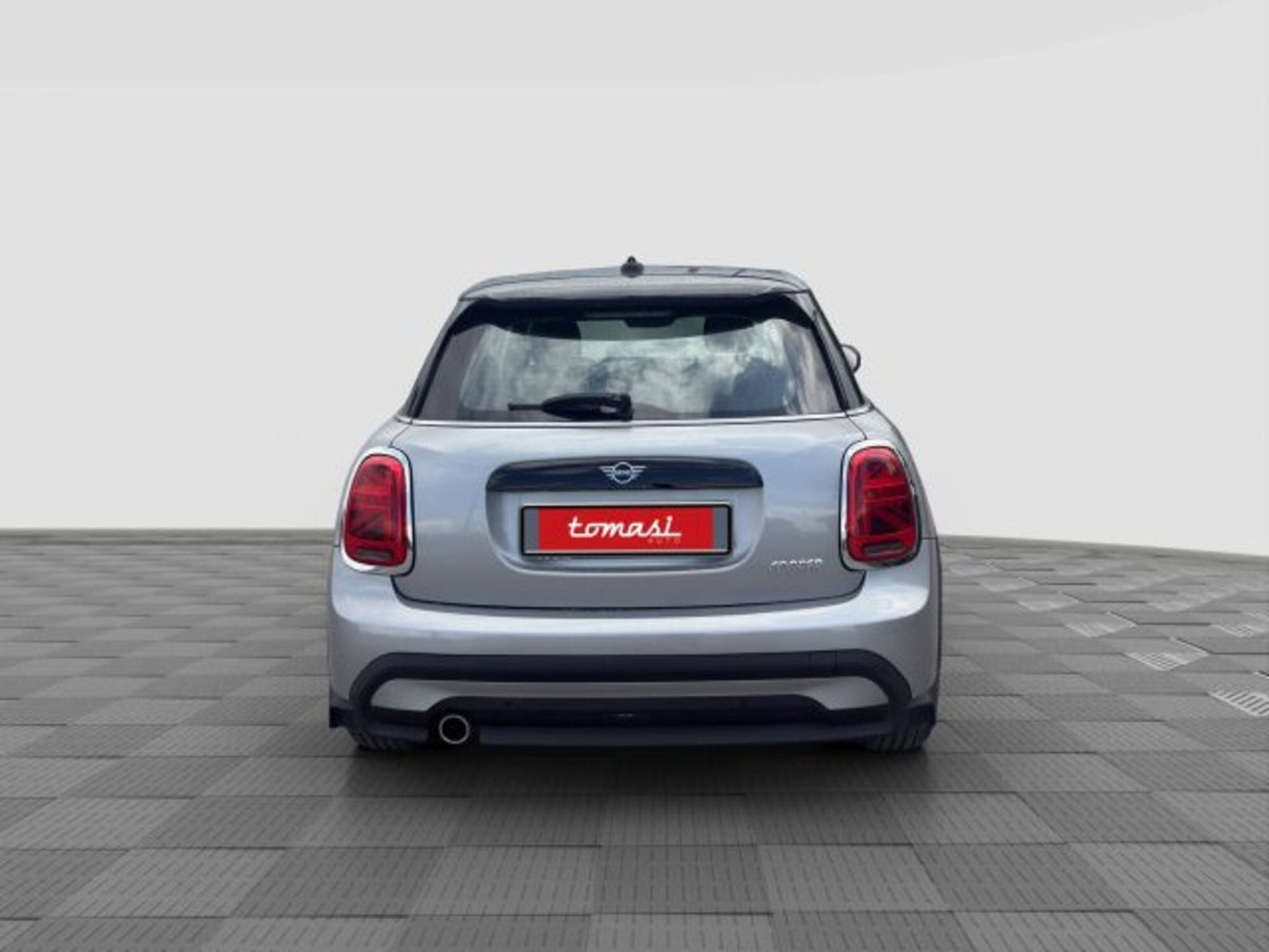MINI Mini 1.5 Cooper Classic 5 porte (4)