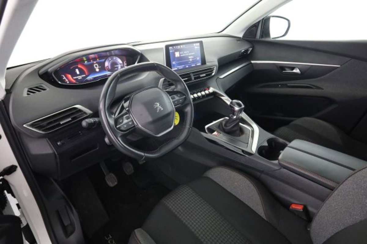 Peugeot 3008 BlueHDi 130 S&S Active
