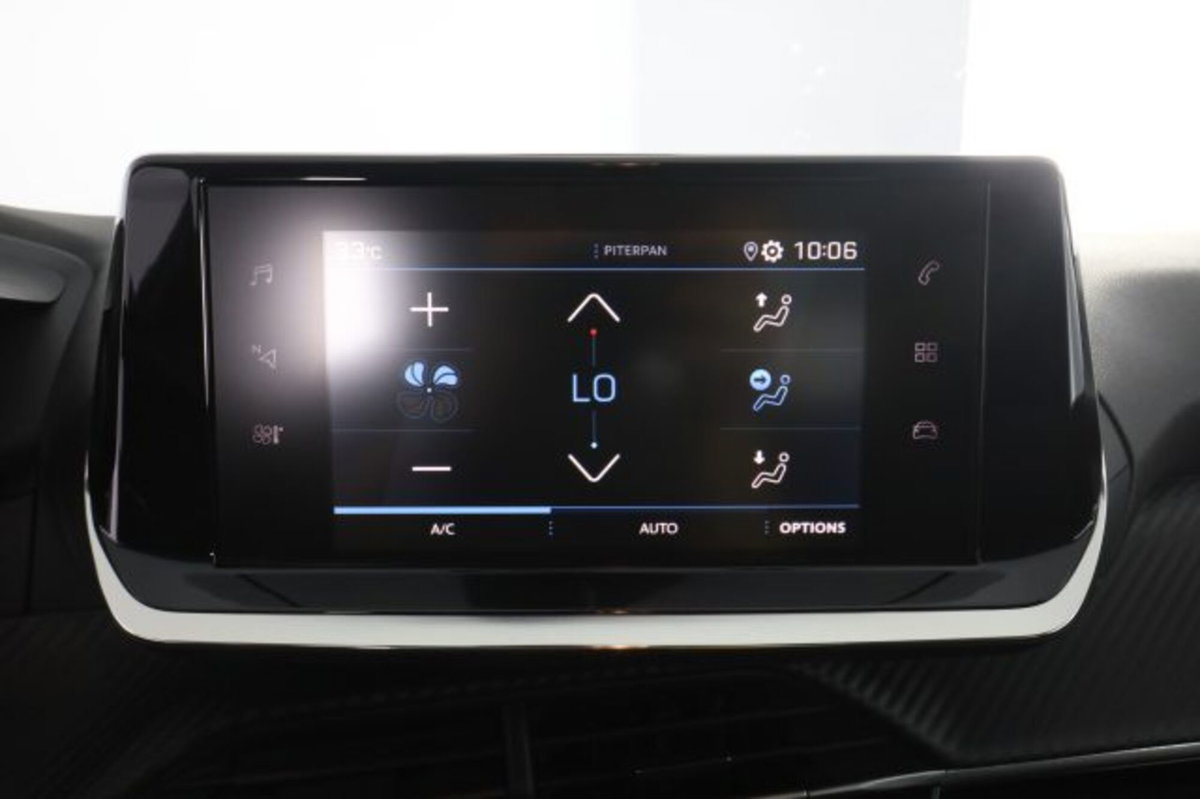 Peugeot 208 PureTech 100 Stop&Start EAT8 5 porte Allure Pack (11)