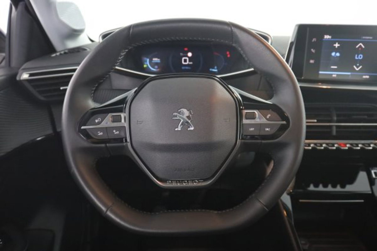 Peugeot 208 PureTech 100 Stop&Start EAT8 5 porte Allure Pack (5)