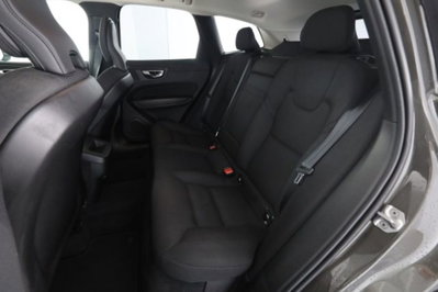 Volvo XC60 B4 (d) AWD Geartronic Business Plus (3)
