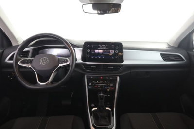 Volkswagen T-Roc 1.5 tsi Life dsg (4)