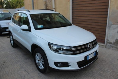 Volkswagen Tiguan 2.0 TDI 110 CV Sport & Style BlueMotion Technology usata