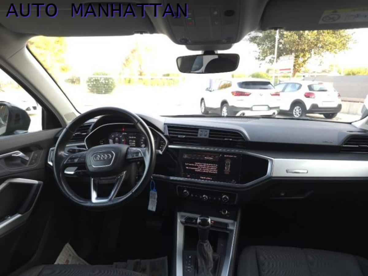 Audi Q3 2.0 TDI 150 CV (8)
