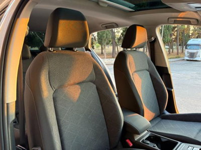 Volkswagen Golf Variant 2.0 TDI SCR DSG Life (12)
