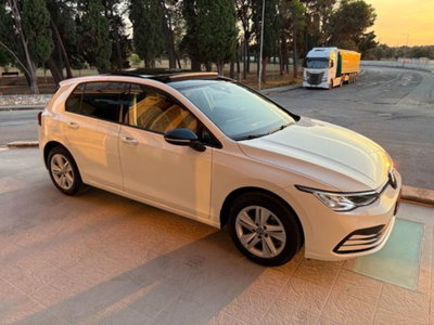 Volkswagen Golf Variant 2.0 TDI SCR DSG Life (3)