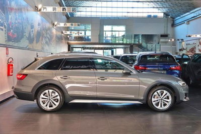 Audi A4 Allroad Allroad 40 2.0 tdi mhev Identity Contrast quattro 204cv s-tronic (2)