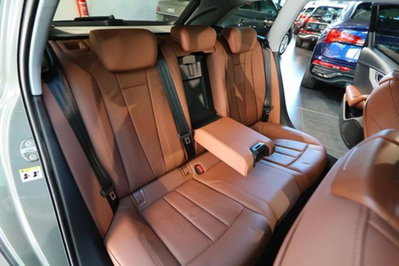 Audi A4 Allroad Allroad 40 2.0 tdi mhev Identity Contrast quattro 204cv s-tronic (20)