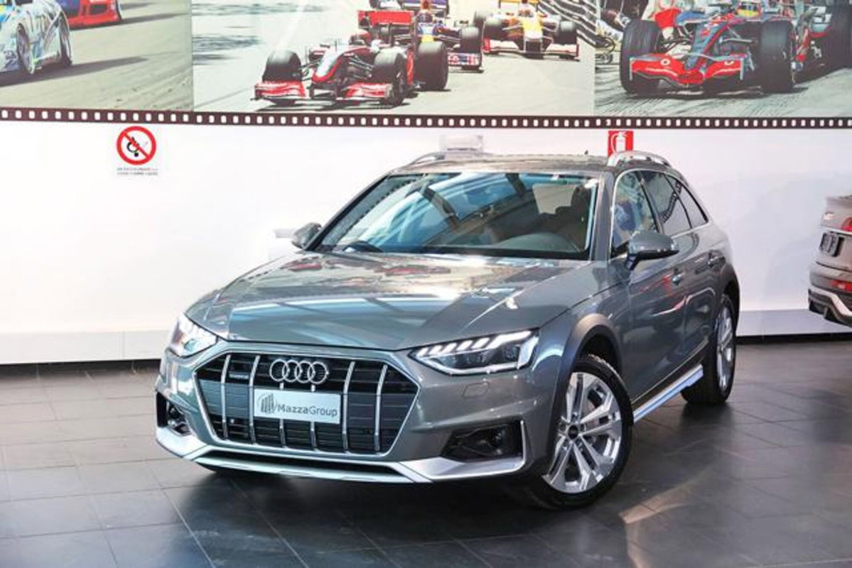 Audi A4 Allroad Allroad 40 2.0 tdi mhev Identity Contrast quattro 204cv s-tronic (5)