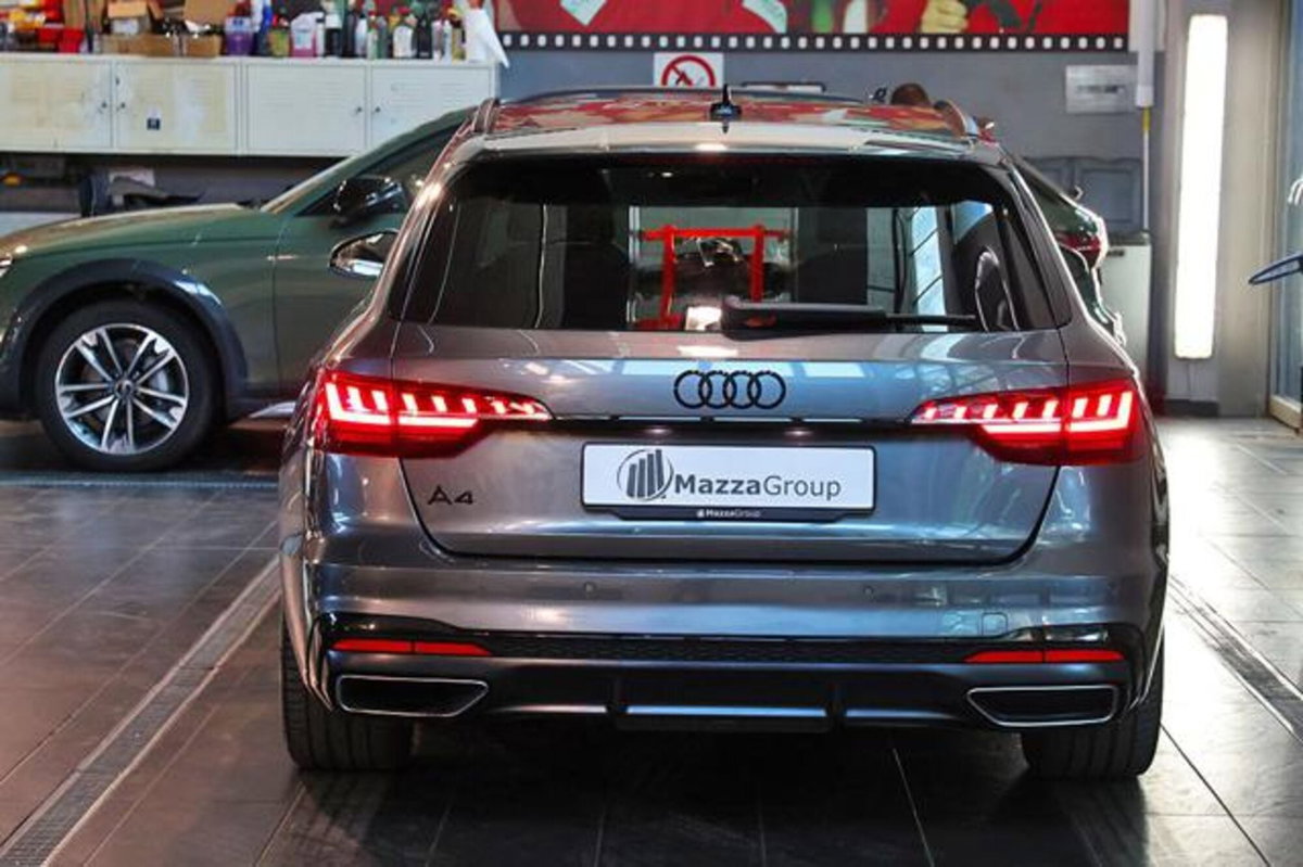 Audi A4 Avant 35 2.0 tdi mhev Business Advanced 163cv s-tronic (4)