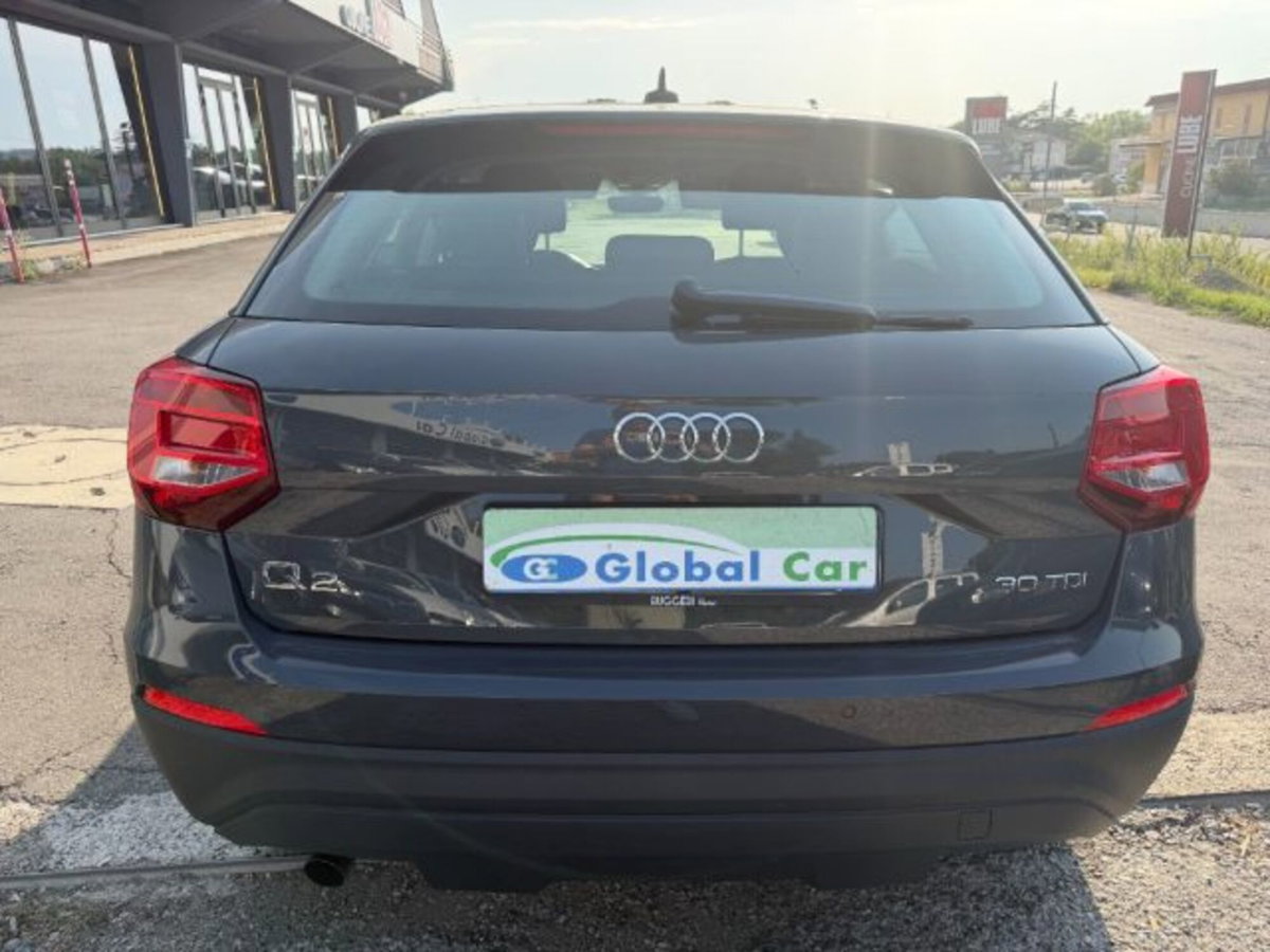 Audi Q2 Q2 30 TDI S tronic Business Design (5)