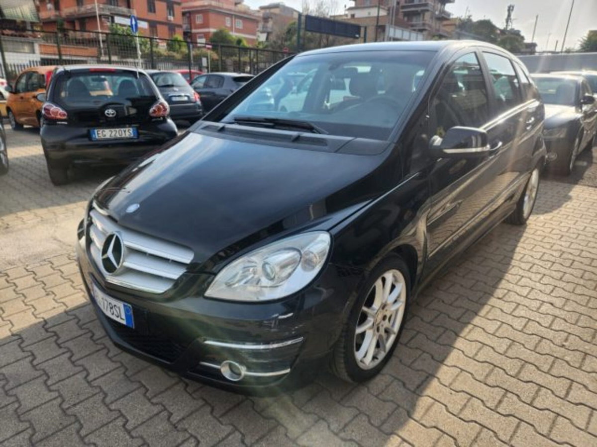 Mercedes-Benz Classe B 180 CDI Sport (3)