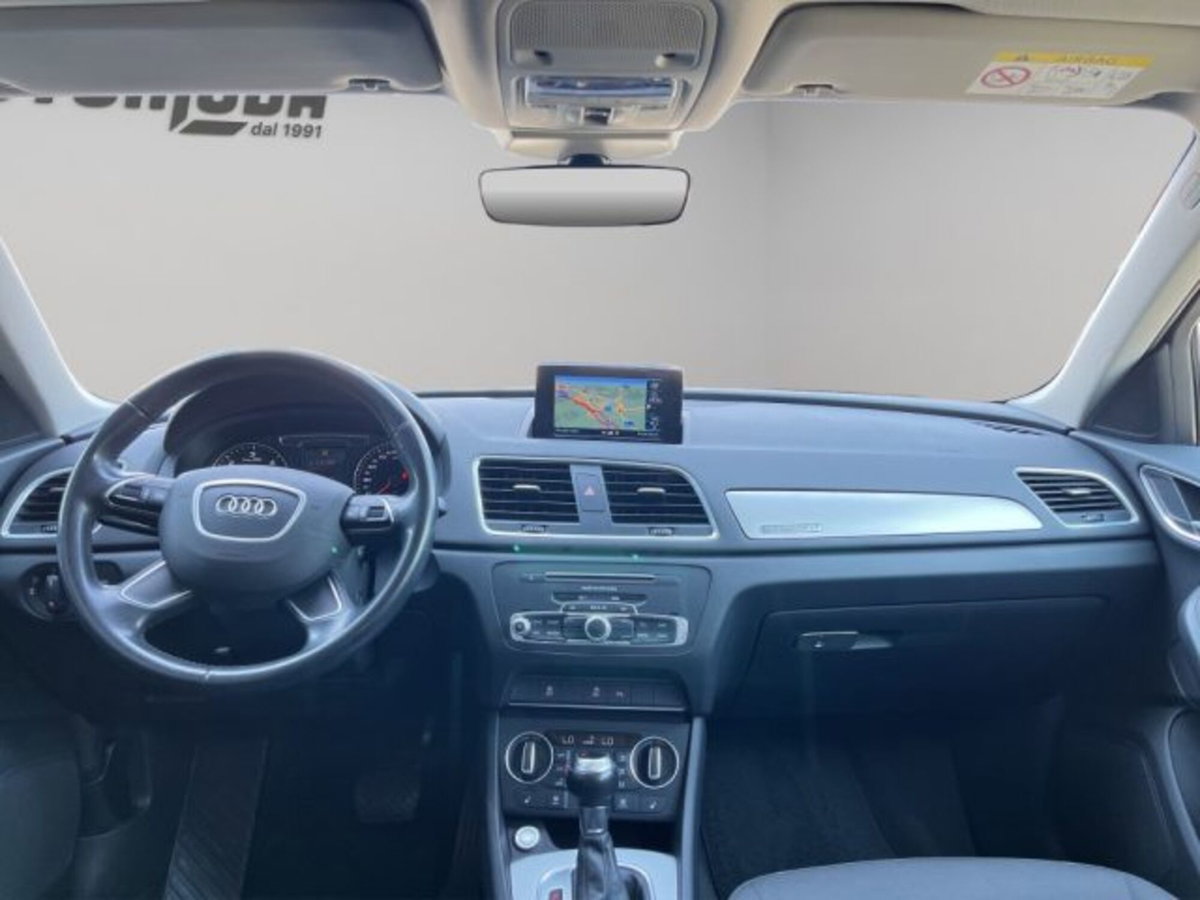 Audi Q3 2.0 TDI 150 CV quattro (10)