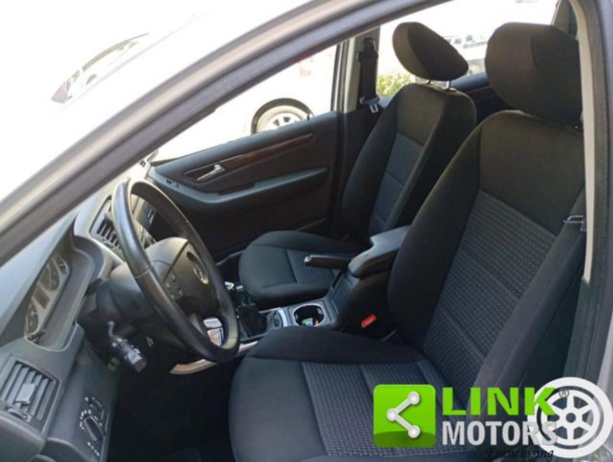 Mercedes-Benz Classe B 180 CDI Chrome (15)