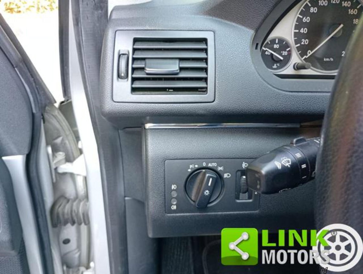 Mercedes-Benz Classe B 180 CDI Chrome (16)