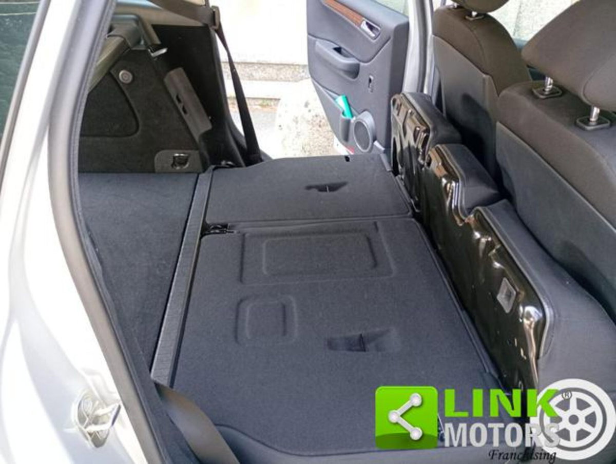 Mercedes-Benz Classe B 180 CDI Chrome (5)