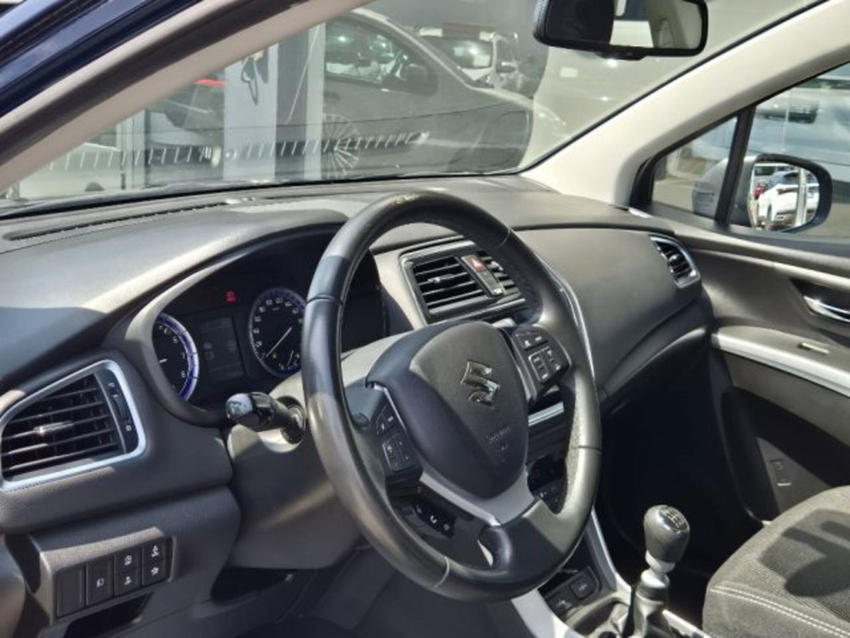 Suzuki S-Cross 1.4 Hybrid Cool (13)