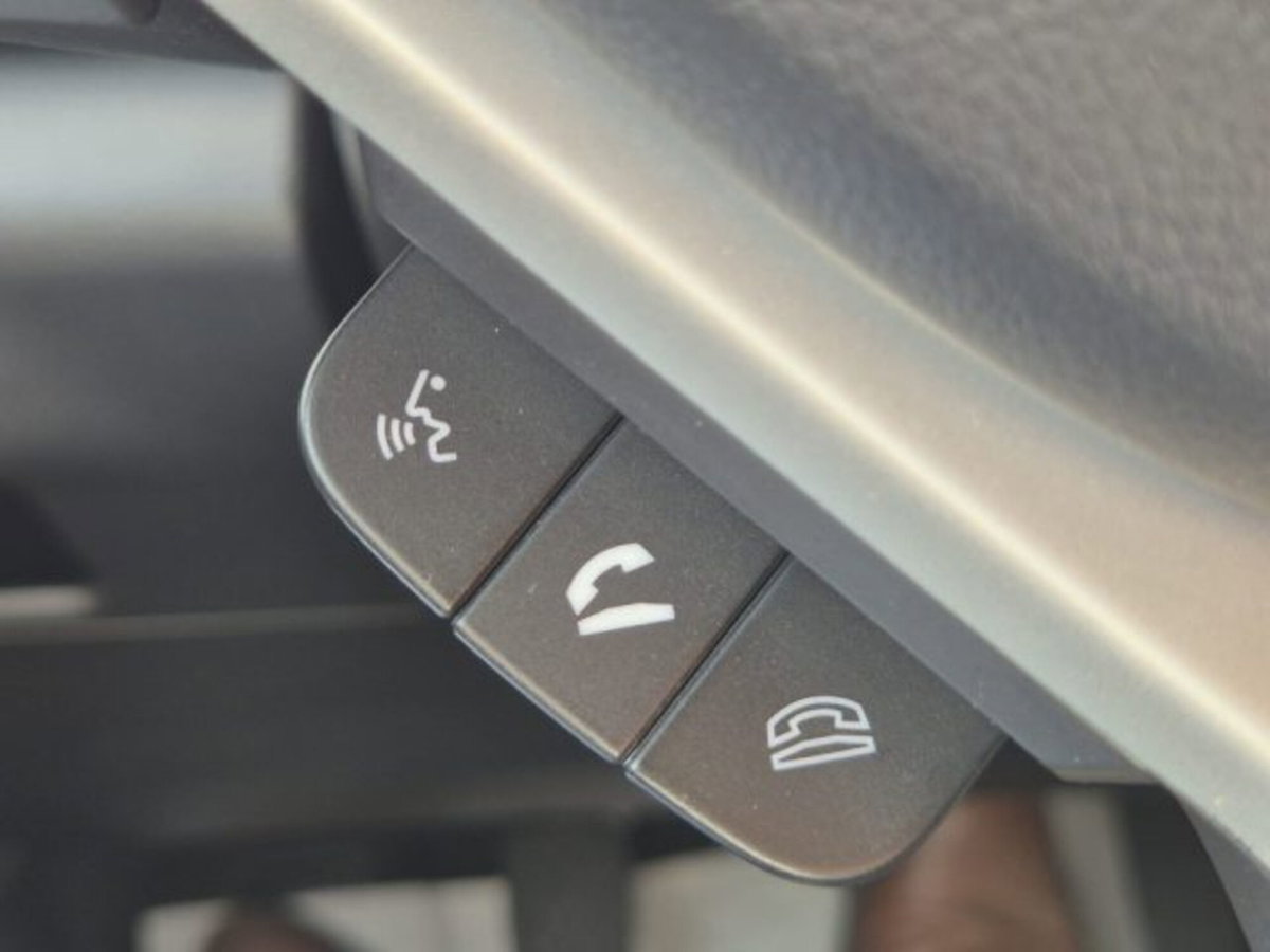 Suzuki S-Cross 1.4 Hybrid Cool (20)